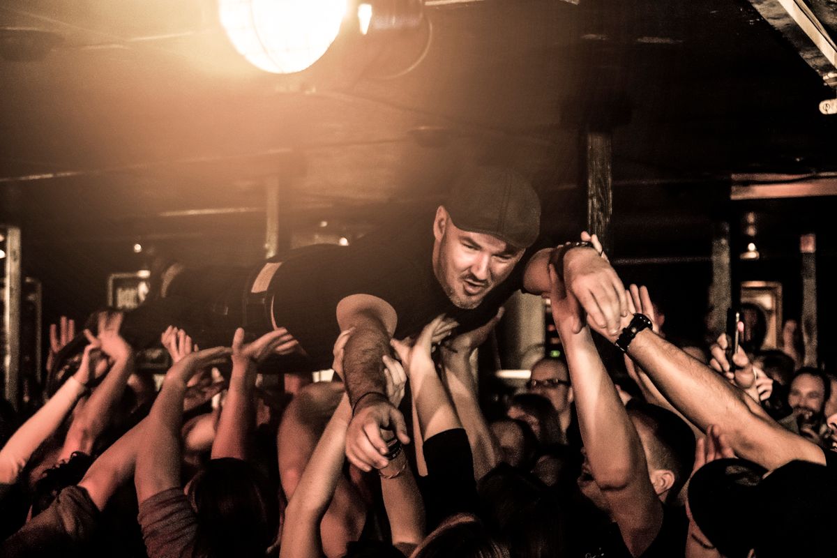 Konzert von Maggers United in Hamburgs größter Sauna!